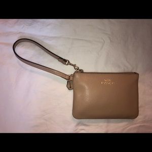 Coach wristlet wallet